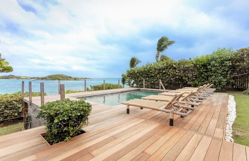 Cul de Sac Villa | 5 bedroom villa with a panoramic view over the bay of Cul de Sac