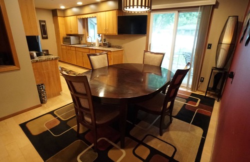 Sioux Falls House | 5 Bedrooms and a Great Location