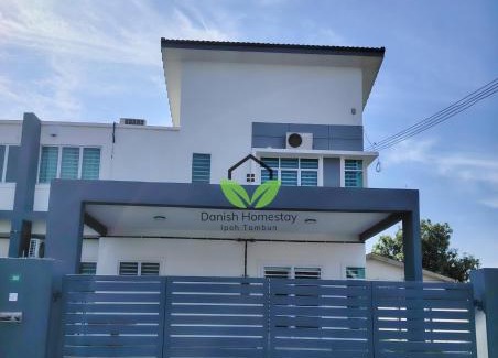 Tanjung Rambutan Villa | 5 Bedrooms Danish Homestay Ipoh Tambun with Private Pool