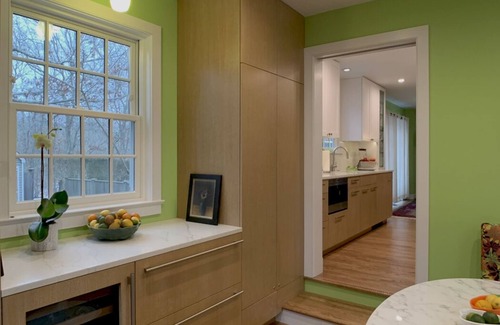Bridgehampton House | 5 Bedrooms, Heated Pool!