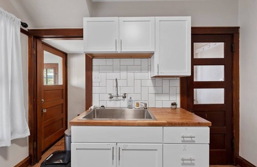 Bay View House | 5 Bedrooms I Pet Friendly I Sleeps 12
