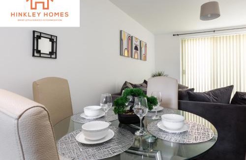Everton Apartment | 5 Beds - Free Gated Parking - City Centre - By Hinkley Homes Short Lets & Serviced Accommodation