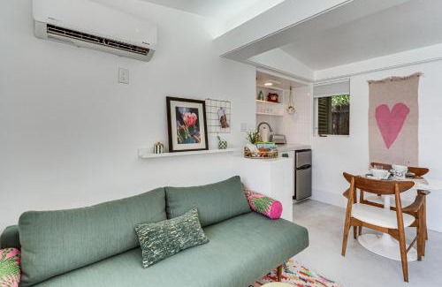 Palm Desert Apartment | 5 Blocks to El Paseo Palm Desert Casita with Pool