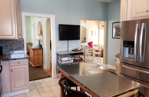 Wall House | 5 BR/3 BA - 250' from Beach - Great Ocean Views - Northern End