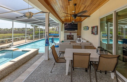 Epworth Acres House | 5 BR/4.5 BA | Dunbar Creek | Screened-In Pool
