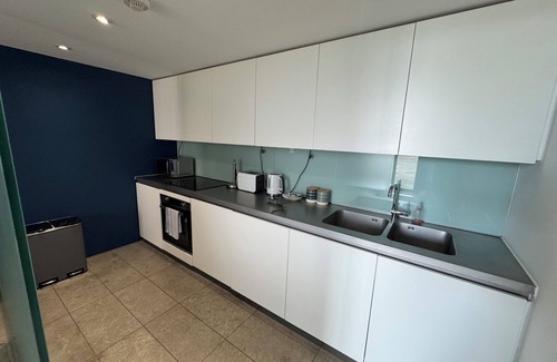 Plymouth Apartment | 5 Brewhouse by Pureserviced