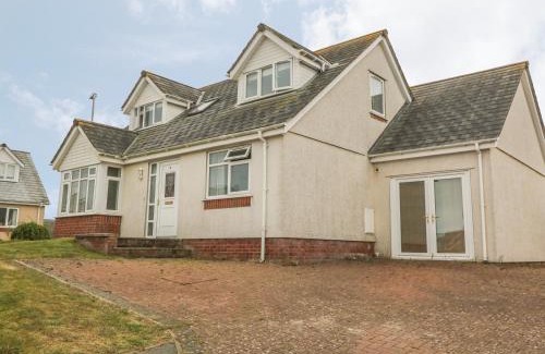 Cemaes Bay House | 5 Cae Derwydd