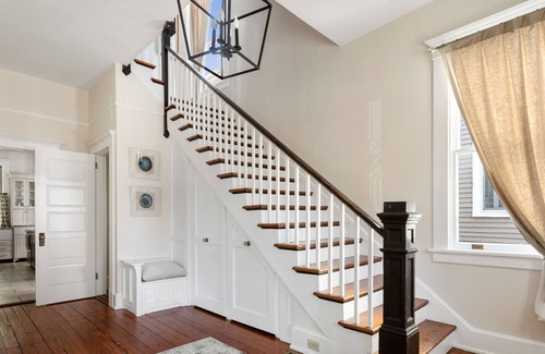 South of Broad House | 5 Colonial St 4br/3.5ba