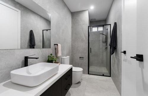 Balwyn North House | 5 Ensuite Luxury Holiday House Balwyn North