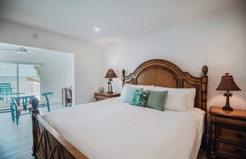 Great Guana Cay Hotel | #5 - Guana Beach Inn @sunset beach, Guana Cay