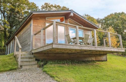 Looe House | 5 Hedgerows