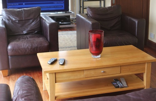 Hinton House | 5* Luxury Cotswolds Family Home with INDOOR Heated private swimming pool & sauna