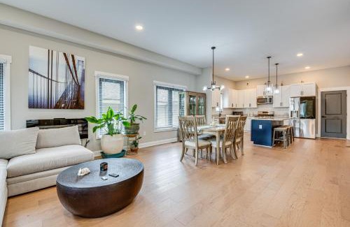 Sylvan Hills House | 5 Mi to Dtwn ATL Home with Office and Large Backyard!