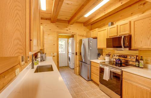 Pagosa Springs House | 5 Mi to Dwtn Pagosa Springs Cabin with Mtn Views!