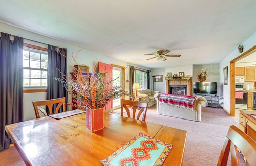 Waynesville House | 5 Mi to Lake Junaluska: Mtn Haven w/Deck!