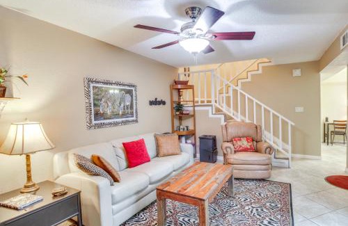 Gulf Breeze House | 5 Mi to Pensacola Beach Townhome with Yard!