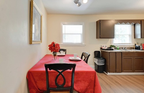 Charlotte House | 5 Mi to Uptown: Charlotte Hideaway w/Yard