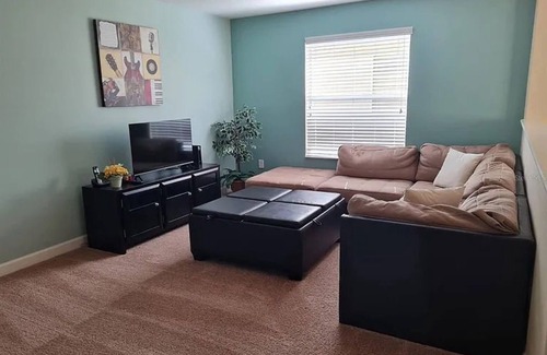 West Kissimmee Resort | 5 Miles Away From Disney