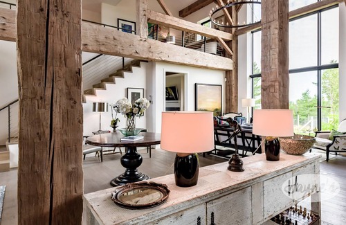 The Blue Mountains House | 5 Min to Georgian Peaks! Breathtaking 5bdrm 5bath Converted Barn - Blue Mtn!