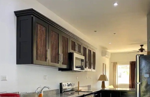 Villarreal Condo | 5 Min to Tamarindo Large Pool Condo 6 Guests