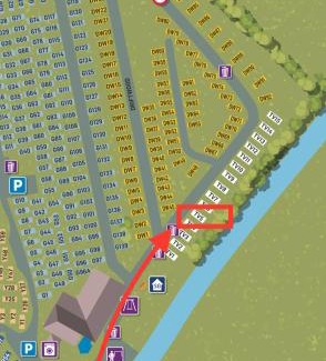 Clacton-on-Sea Resort | 5 mins walk to beach. 3 bedroom caravan. Sleeps 8
