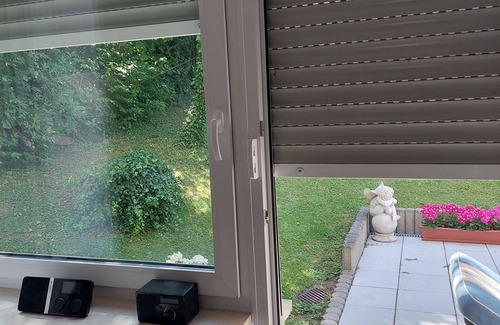 Bad Vilbel Apartment | 5 Minuten von Frankfurt, Ruhige Ferienwohnung/Monteurzimmer mit Terrasse