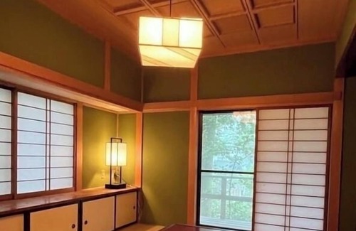 Handeki Onsen House | 5 minutes by car from Yubatake! Celebrity purveyor! Enjoy bliss and luxury in a private villa with a hot spring bath in the nature-rich Kusatsu Onsen!