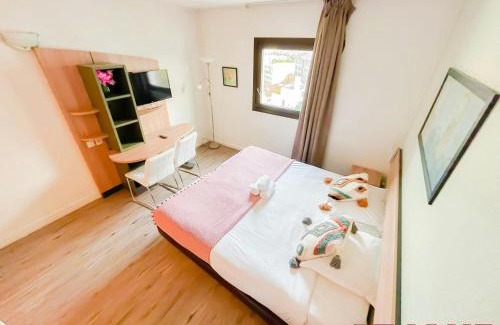 Pantin Apartment | 5 minutes du Zénith - Studio Chic