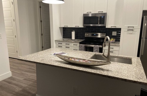 Castleberry Hill Condo | 5 minutes from all major events