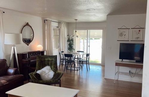 Walla Walla House | 5 minutes from Downtown Walla Walla! Cozy home close to everything.