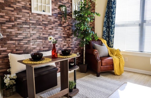 West End Condo | 5 minutes from Downtown Atlanta, cottage styled condo high rise!
