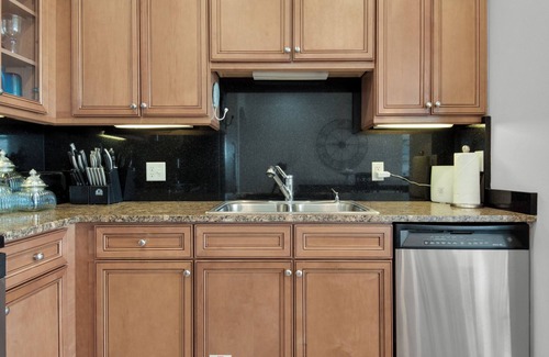 Seagrove Beach Condo | 5 Minutes to Beach - Large Complex Pool