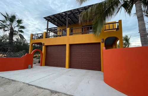 Buenos Aires Apartment | 5 Minutes to Downtown Los Barriles, Walk to Beach