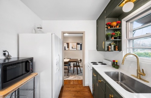 Fairpark House | 5 minutes to freeway, downtown and airport.