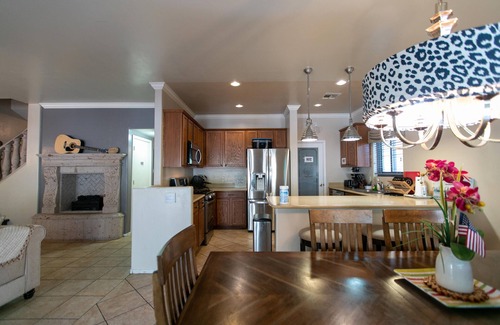 Tucson House | 5 minutes to I-10 Air Space Museum 15 minutes to UOA and downtown