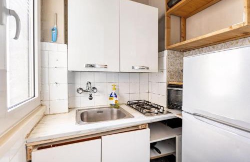 Barona Apartment | 5 Minuti dai Navigli - WIFI GRATIS - Monolocale ben servito