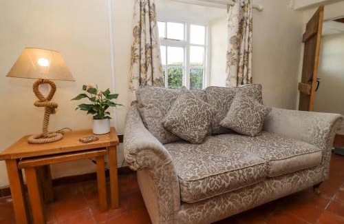 Swindon House | 5 Packhorse