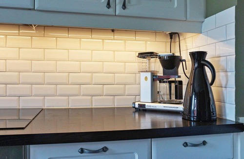 Tomta House | 5 person holiday home in HALLSTAVIK