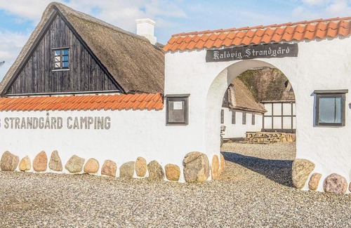 Ronde House | 5 person relaxing holiday park home in Rønde