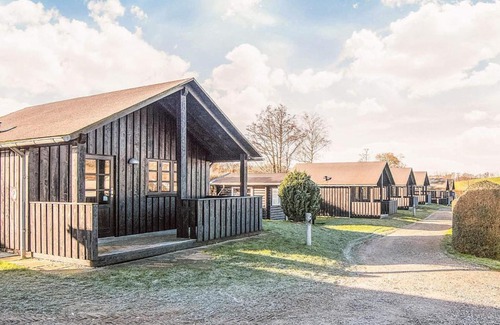 Ronde House | 5 person relaxing holiday park home in Rønde