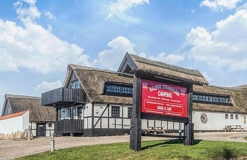 Ronde House | 5 person relaxing holiday park home in Rønde