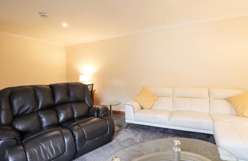 Lossiemouth Apartment | 5 Pitgaveny Court