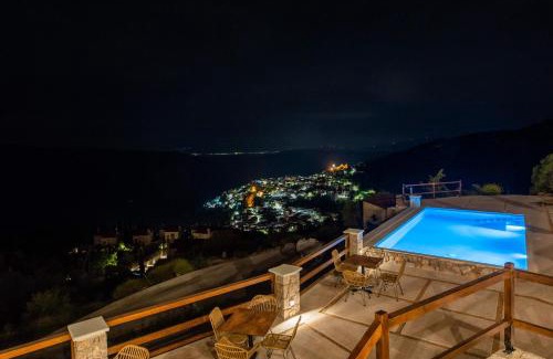 Arachova Apartment | 5 Raches Suites
