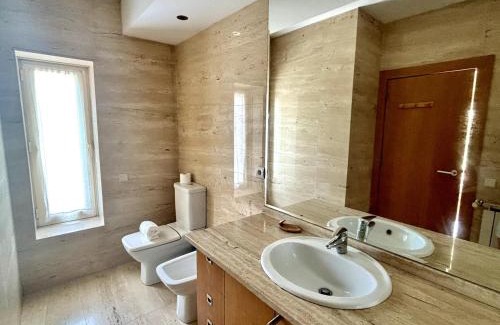 Aldoar Foz do Douro e Nevogilde House | 5 Rooms Party Villa, 10 mins to Beach