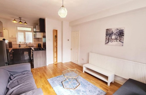 Hoxton Apartment | 5 SLEEPER CLOSE TO OLD STREET/SHOREDITCH