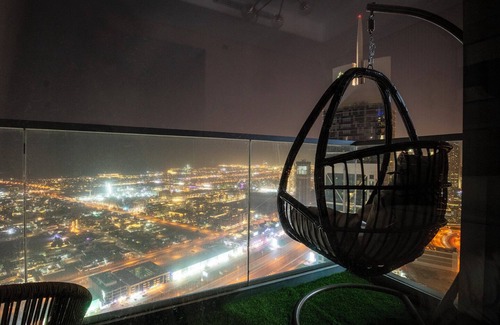 Downtown Dubai Apartment | 5 Star Hotel Apartment - Burj Khalifa Infinity Pool - Gym - Spa