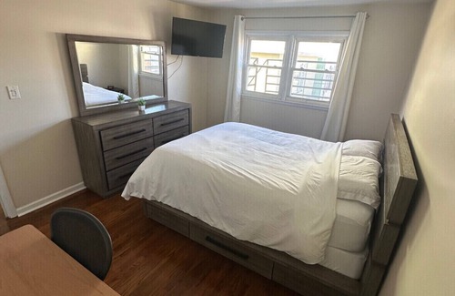 The Heights Apartment | 5 Star Location - Spacious 3 Bedroom near NYC!