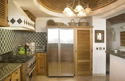 South Shore Hotel Area Villa | 5 Star Luxury Villa, 290 DegreeOcean Views, Very Private Pool, walk to Beach