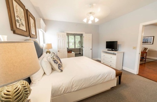 Lackey Resort | 5 Star Resort in Historic Williamsburg VA, 2 Bedroom