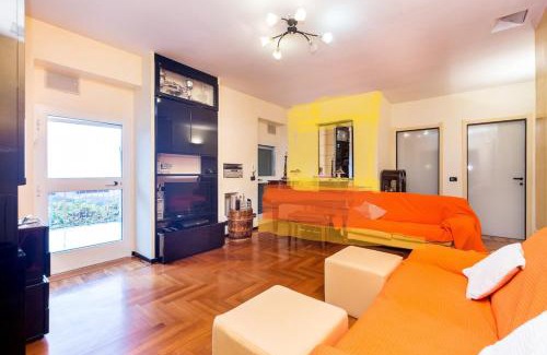 Vignolo Villa | 5 Terre Shuttle Villa Maremonti with Pool 8guests